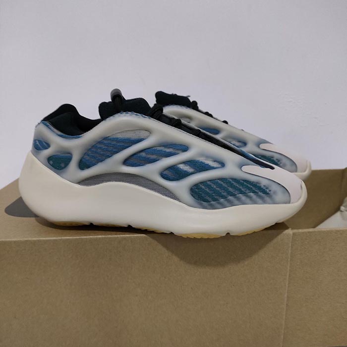Kanye West Boost Yeezy 700 V3 Running Shoes-White/Blue-4885804
