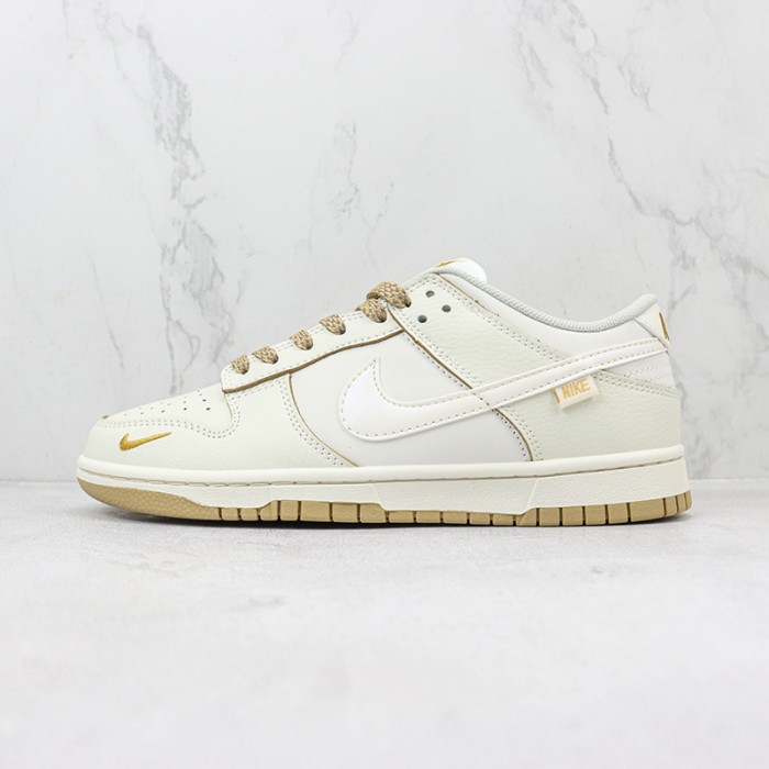 SB Dunk Low Running Shoes-White/Khkai-1548929