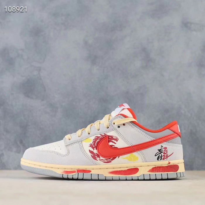 SB Dunk Low CS Running Shoes-Gray/Red-9022649