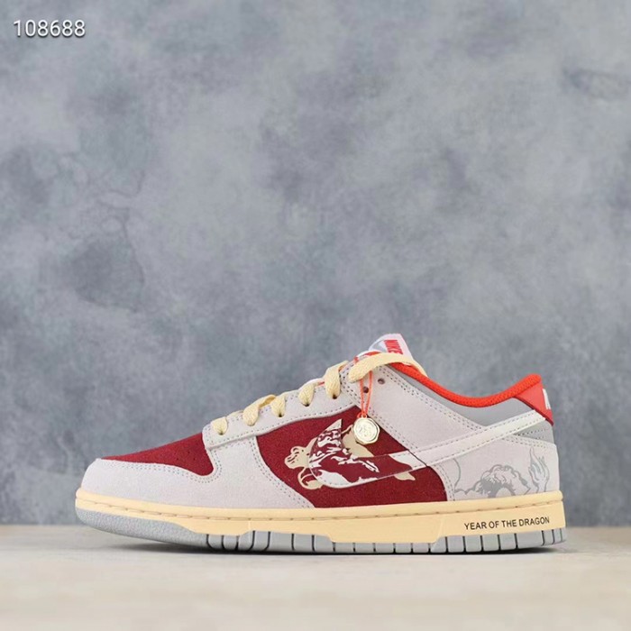 SB Dunk Low CS Running Shoes-Gray/Red-1134344