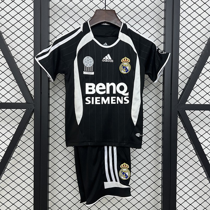 Retro 06/07 Kids Real Madrid Away Black White Kids Jersey Kit Short Sleeve (Shirt + Short)-6325024