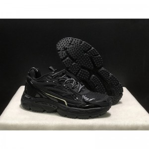 On C Be Right Back Running Shoes-All Black-6861004